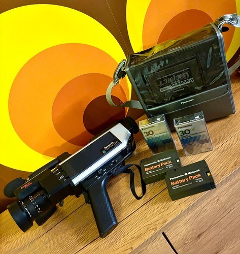 Videocamera colori vintage - videocamera,