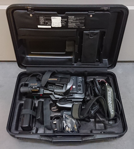 Videocamera vhs panasonic - vhs-c,