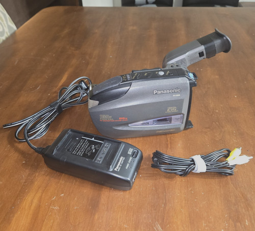Panasonic d209d palmcorder - panasonic, pv-d209d