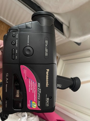 Videocamera retrò panasonic - videocamera,